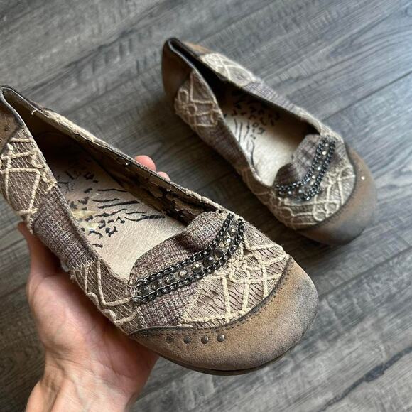 Crazy Vintage Y2K 00s BKE buckle Tweed Plaid Studded Chain Plaid Flats Slip Ons - Picture 2 of 8